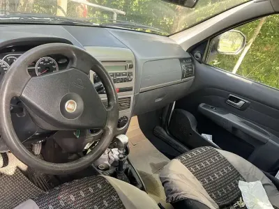 Usata Fiat Strada 100 kW (136 CV) 2006