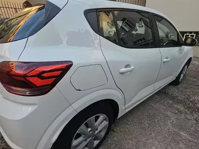 Usata Dacia Sandero Expression 101 CV (74 kW) 2023 Bianco Berlina