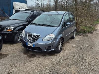 Gebraucht Lancia Musa 69 PS (50 kW) 2009 Grau Van / Kleinbus
