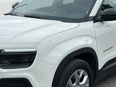 Usata Jeep Avenger Summit 101 CV (74 kW) 2024 Rosso SUV