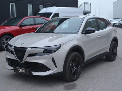 Usata Alfa Romeo Junior 145 CV (106 kW) 2025 Bianco SUV