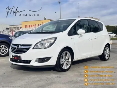 Usata Opel Meriva Cosmo 120 CV (88 kW) 2014 Bianco Monovolume