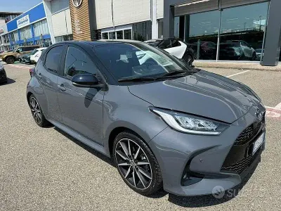 Usata Toyota Yaris Hybrid Sport 131 CV (96 kW) 2025 Other Berlina