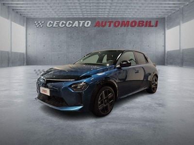 Usata Lancia Ypsilon 114 kW (156 CV) 2024 Blu Utilitaria