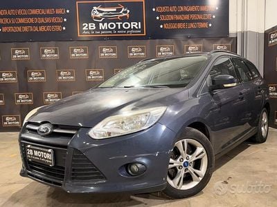 Usata Ford Focus Titanium 116 CV (85 kW) 2011 Blu Station wagon
