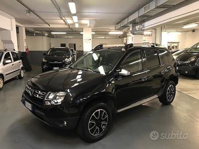 Usata Dacia Duster Urban Explorer 110 CV (80 kW) 2016 Nero SUV