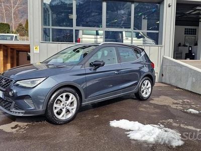 Begagnad Seat Arona FR 95 HK (69 kW) 2024 Grå SUV