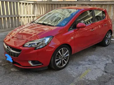 Usata Opel Corsa Cosmo 95 CV (69 kW) 2015 Rosso Utilitaria