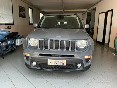 Usata Jeep Renegade Limited 130 CV (95 kW) 2022 Grigio SUV