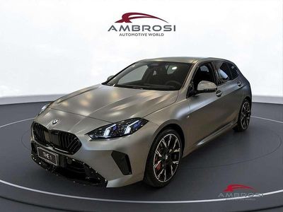 Nuova BMW 118 M Sport 150 CV (110 kW) 2026 Skyscraper grey metallic Utilitaria