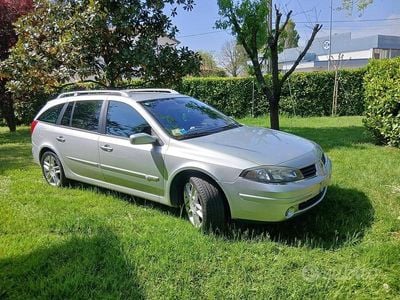 Usata Renault Laguna II 150 CV (110 kW) 2005 Grigio Station wagon