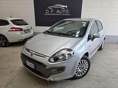 Usata Fiat Punto Evo Dynamic 75 CV (55 kW) 2010 Bianco Utilitaria