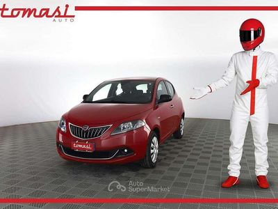 Usata Lancia Ypsilon Gold 69 CV (50 kW) 2023 Rosso argilla Utilitaria