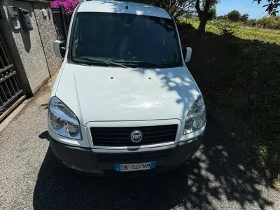 Usata Fiat Doblò 103 CV (75 kW) 2007 Bianco Monovolume