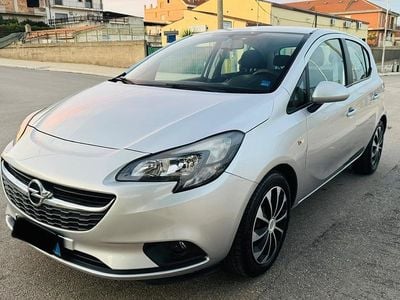 Usata Opel Corsa 75 CV (55 kW) 2017 Grigio Utilitaria