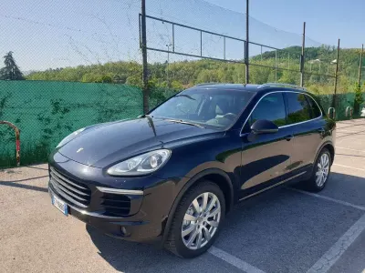 Usata Porsche Cayenne 385 CV (283 kW) 2016 Nero SUV