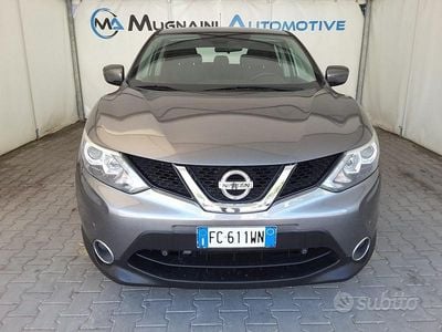 Grigio Usata 2016 Nissan Qashqai Acenta SUV | 10.900 € (Buon prezzo)