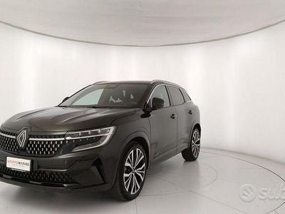 Usata Renault Austral Iconic 199 CV (146 kW) 2023 Nero SUV