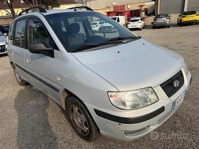 Usata Hyundai Matrix GLS 103 CV (75 kW) 2004 Grigio Monovolume