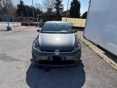Usata VW Golf VII R-line 115 CV (84 kW) 2017 Grigio Berlina