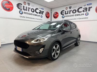 Usata Ford Fiesta Active 86 CV (63 kW) 2018 Grigio Utilitaria