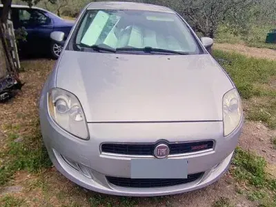 Usata Fiat Bravo 120 CV (88 kW) 2008 Blu Utilitaria