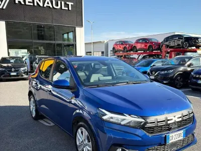 Usata Dacia Sandero Expression 101 CV (74 kW) 2023 Blu/azzurro Berlina