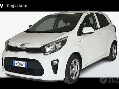 Usado Kia Picanto X-Line 2019 Blanco Utilitario