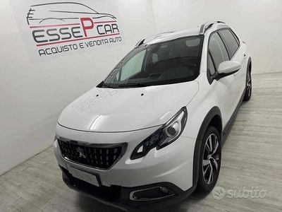 Usata Peugeot 2008 110 CV (80 kW) 2016 Bianco SUV