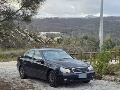Begagnad Mercedes C180