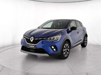Usata Renault Captur Intens 101 CV (74 kW) 2022 Blu iron SUV