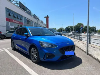 Usata Ford Focus ST-Line 150 CV (110 kW) 2019 Blu Berlina