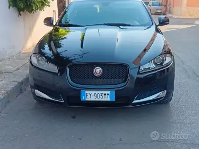 Usata Jaguar XF Sportbrake 163 CV (119 kW) 2015 Nero Station wagon