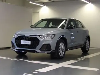 Usata Audi A1 Business 116 CV (85 kW) 2024 Grigio freccia SUV