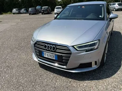 Usata Audi A3 Business 150 CV (110 kW) 2016 Argento Berlina