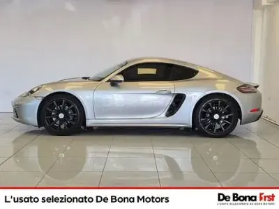 Usata Porsche 718 Cayman 300 CV (220 kW) 2018 Grigio Coupé