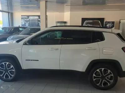 Usata Jeep Compass Limited 179 CV (131 kW) 2022 Bianco SUV