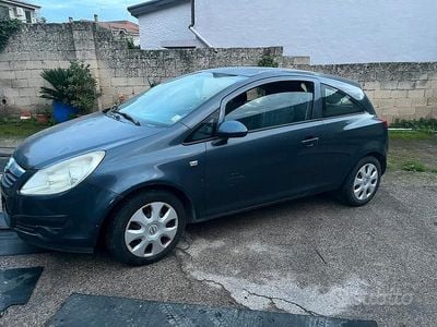 Usata Opel Corsa 58 CV (42 kW) 2009 Blu Berlina