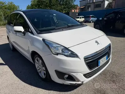 Usata Peugeot 5008