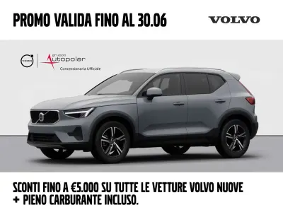Nuova Volvo XC40 Core 163 CV (119 kW) 2026 Vapour grey SUV