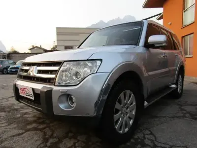 Usata Mitsubishi Pajero Instyle 170 CV (125 kW) 2007 Argento SUV