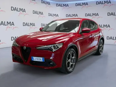 Usata Alfa Romeo Stelvio Sprint 190 CV (139 kW) 2022 Rosso SUV