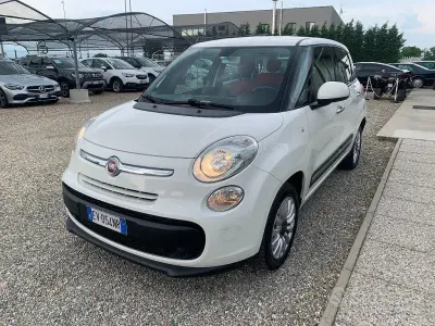 Usata Fiat 500L Lounge 84 CV (61 kW) 2014 Bianco Monovolume