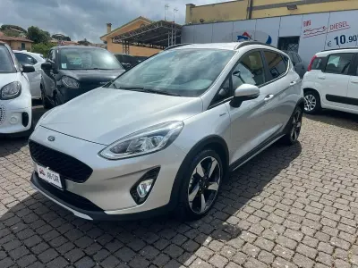 Usata Ford Fiesta Active 125 CV (91 kW) 2021 Giallo Utilitaria