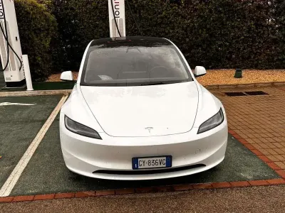 Begagnad Tesla Model 3