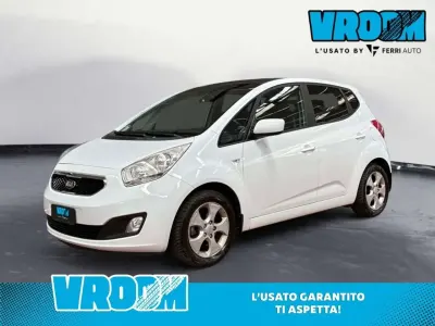 Usata Kia Venga 90 CV (66 kW) 2014 Bianco Utilitaria