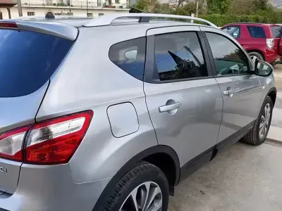 Usata Nissan Qashqai 110 CV (80 kW) 2012 Grigio SUV