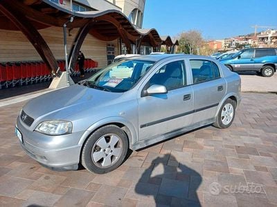 Usata Opel Astra 2006 Berlina