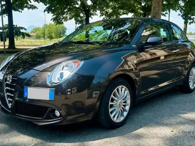 Usata Alfa Romeo MiTo Distinctive 106 CV (77 kW) 2016 Utilitaria