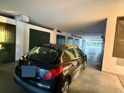 Usata Peugeot 207 68 CV (50 kW) 2009 Nero Berlina